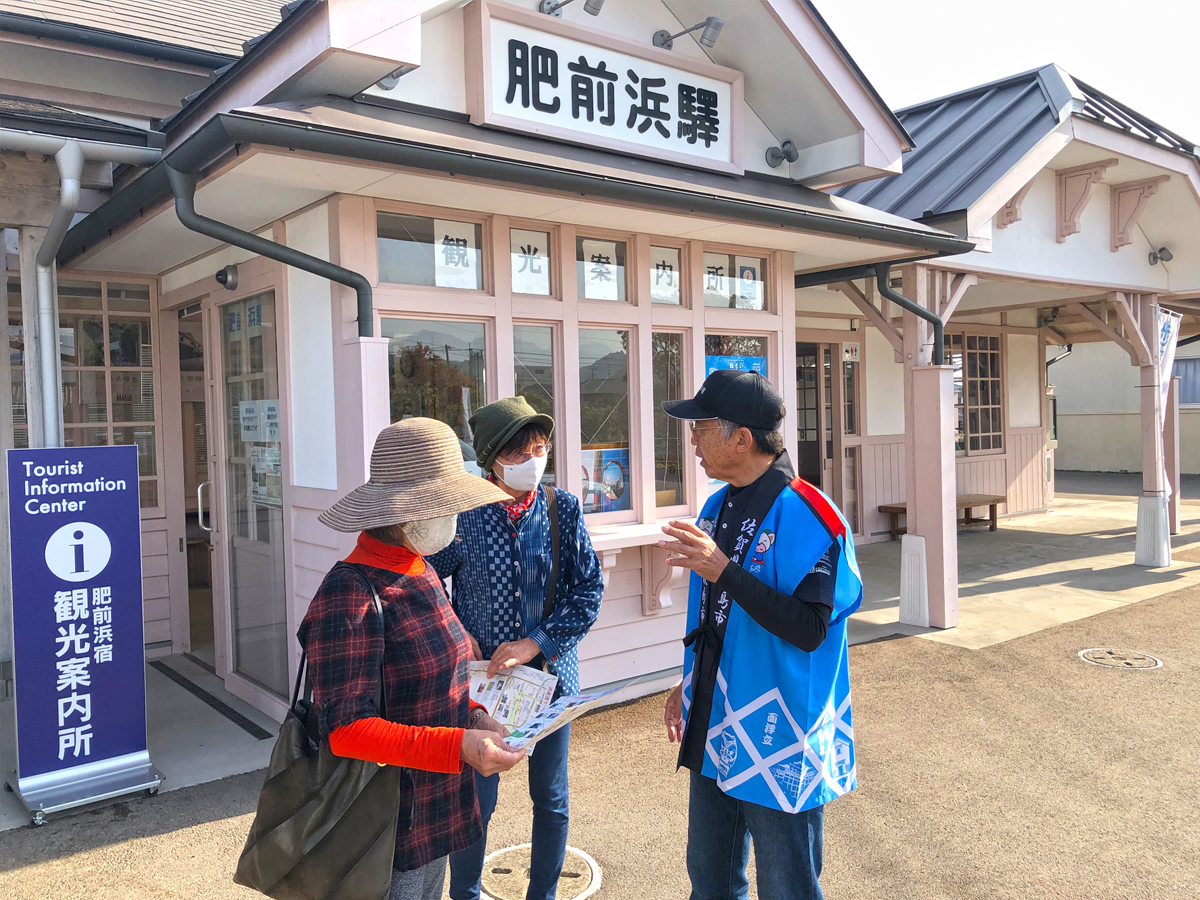 肥前浜宿酒蔵通りと茅葺きの家並み散策ツアー ふれあうツアーズ Fureau Tours 日本の魅力に触れる旅をナビゲート